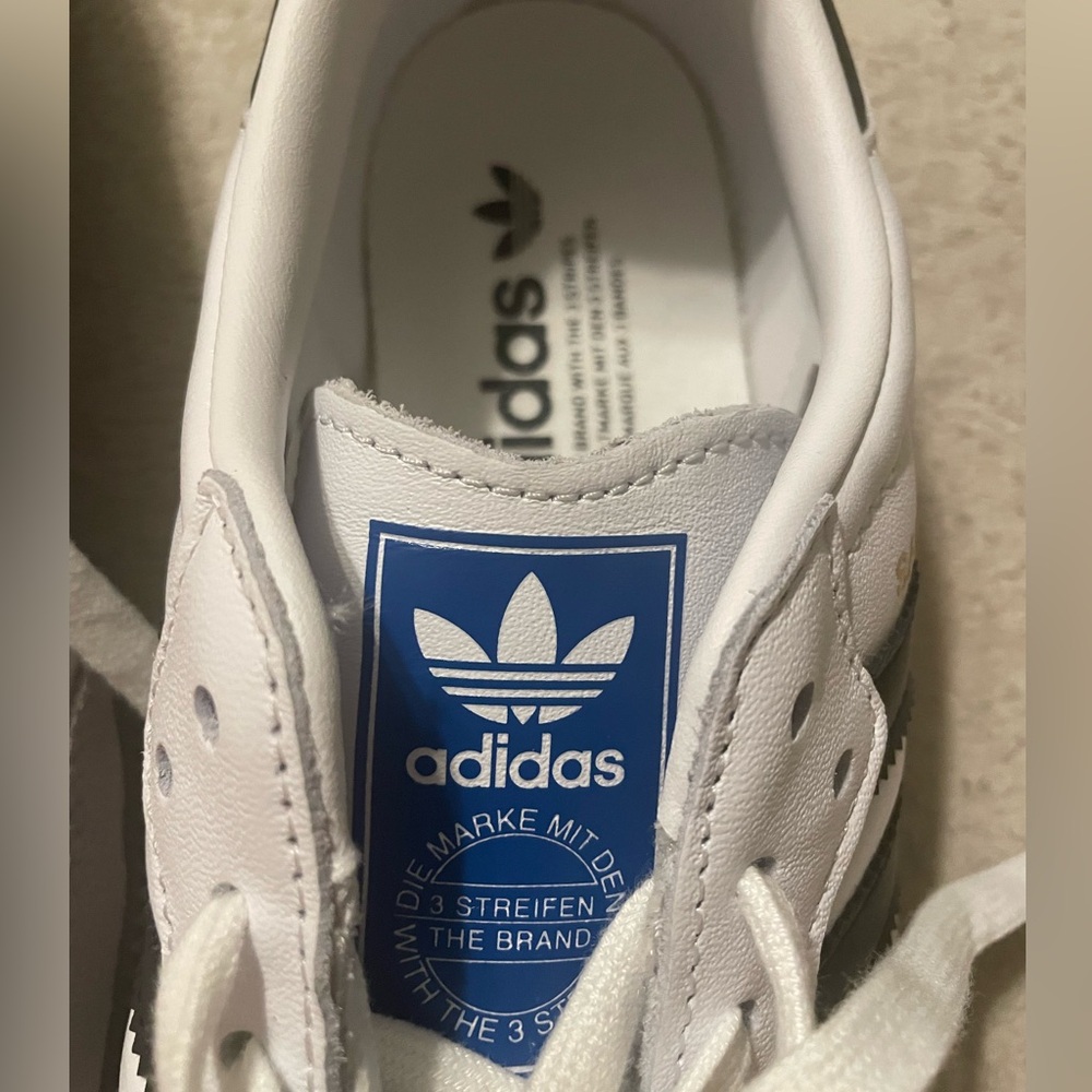 Adidas Samba OG FTWR White/ Core Black /Gum Women’s shoe
